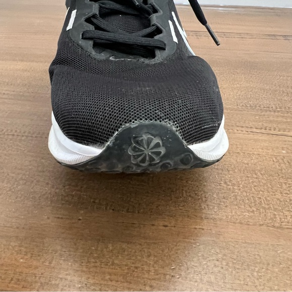 Nike Downshifter 13 size 13 - Picture 5 of 13